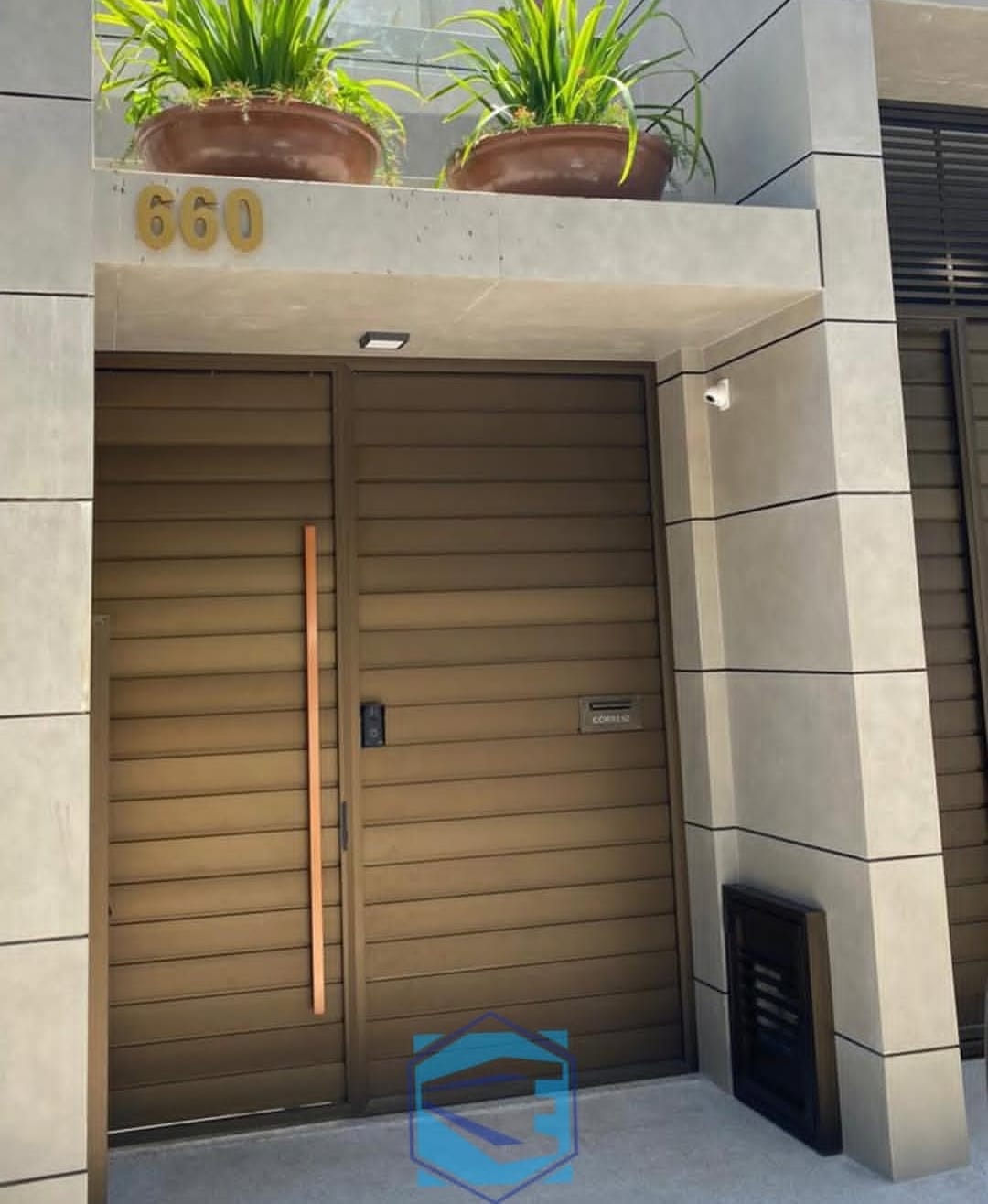 Portão de alumínio anodizado